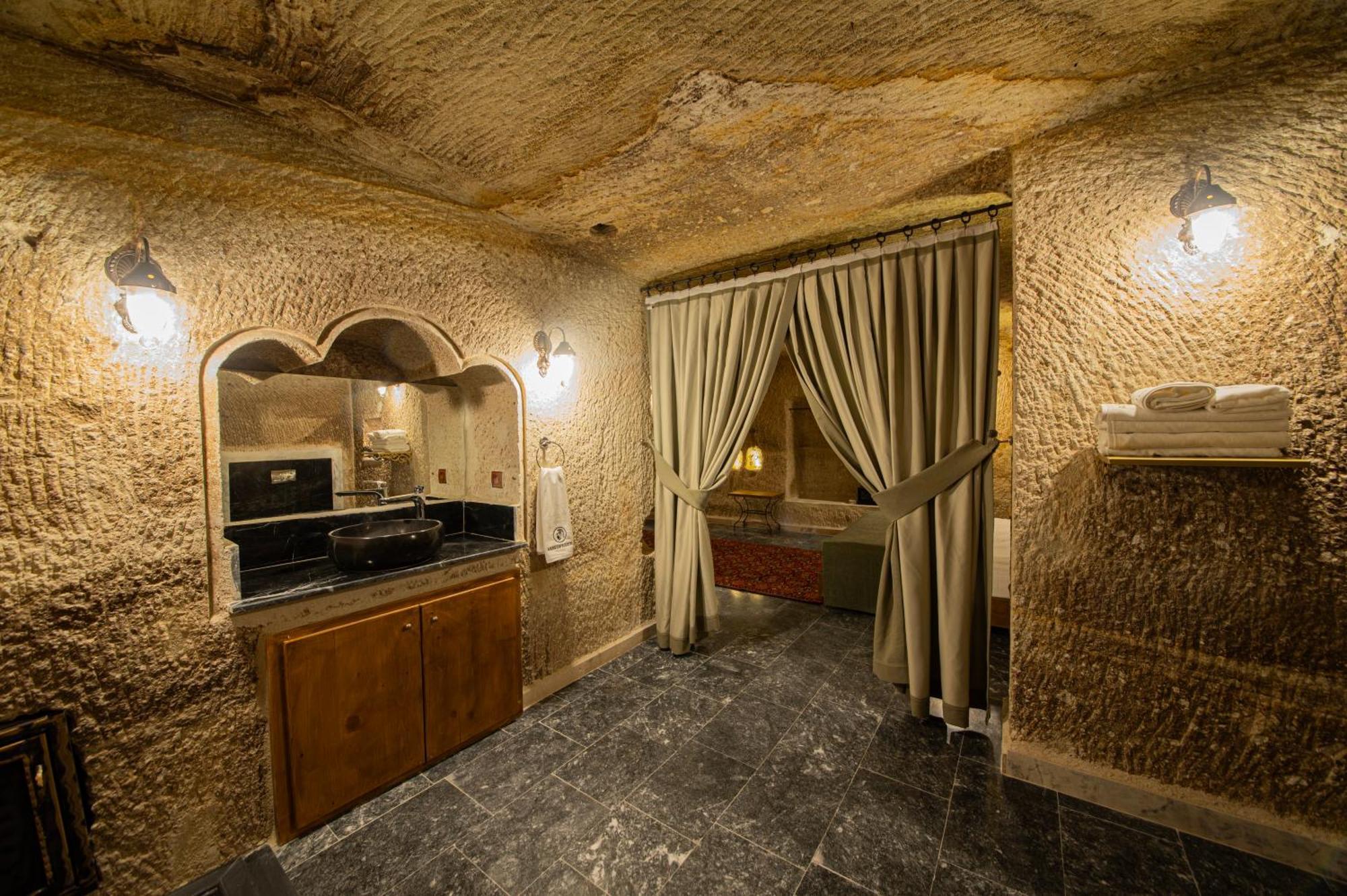 Ares Cave Suites Goreme Exterior photo