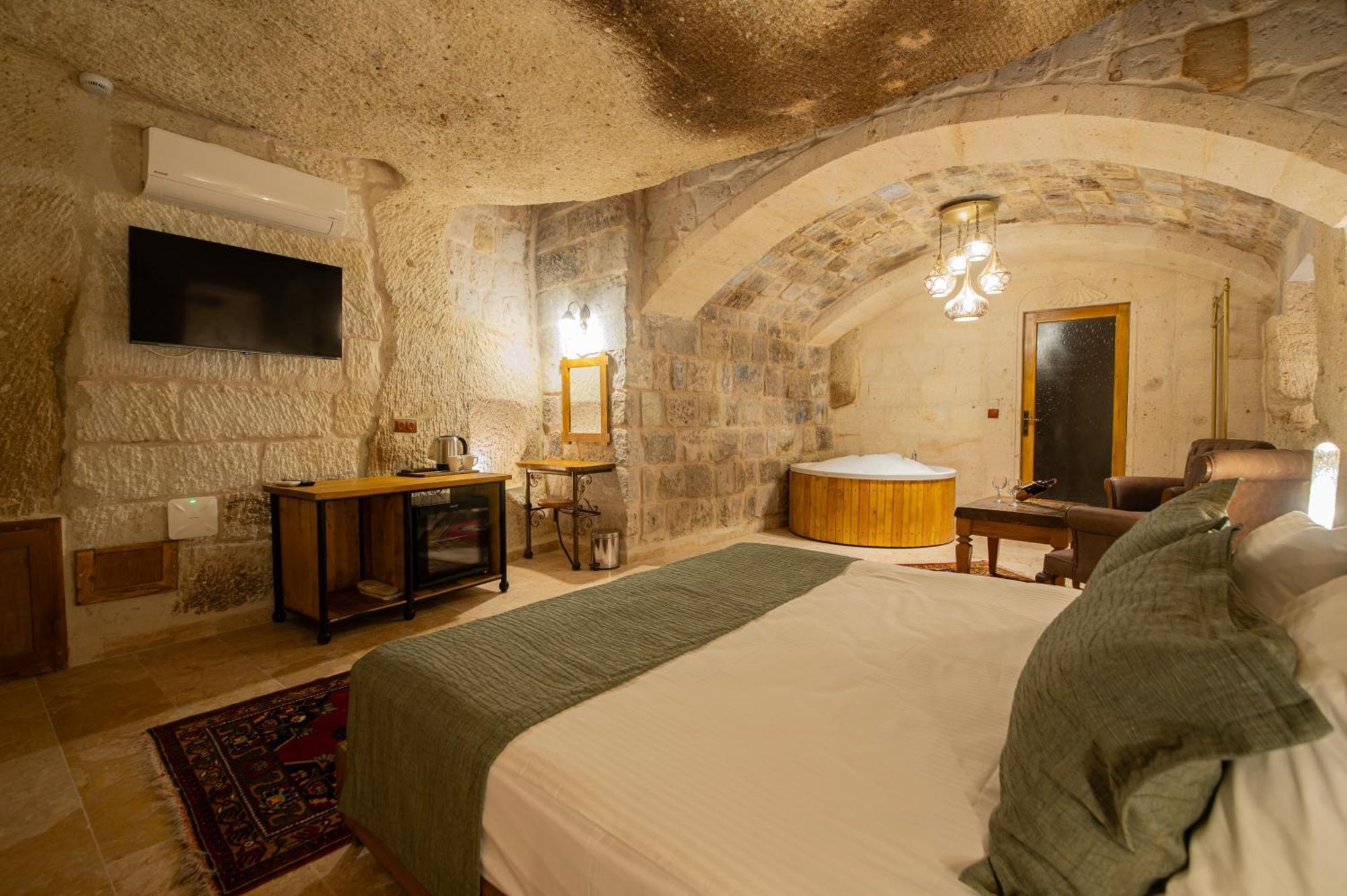 Ares Cave Suites Goreme Exterior photo
