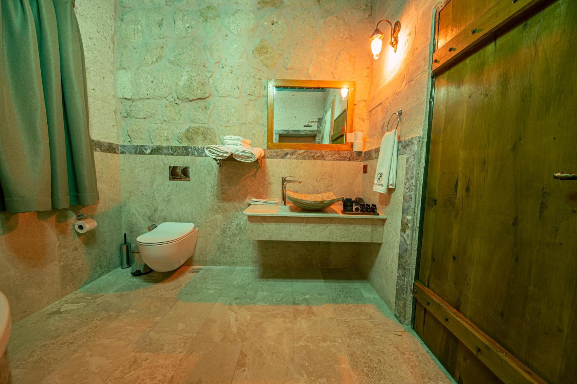 Ares Cave Suites Goreme Exterior photo